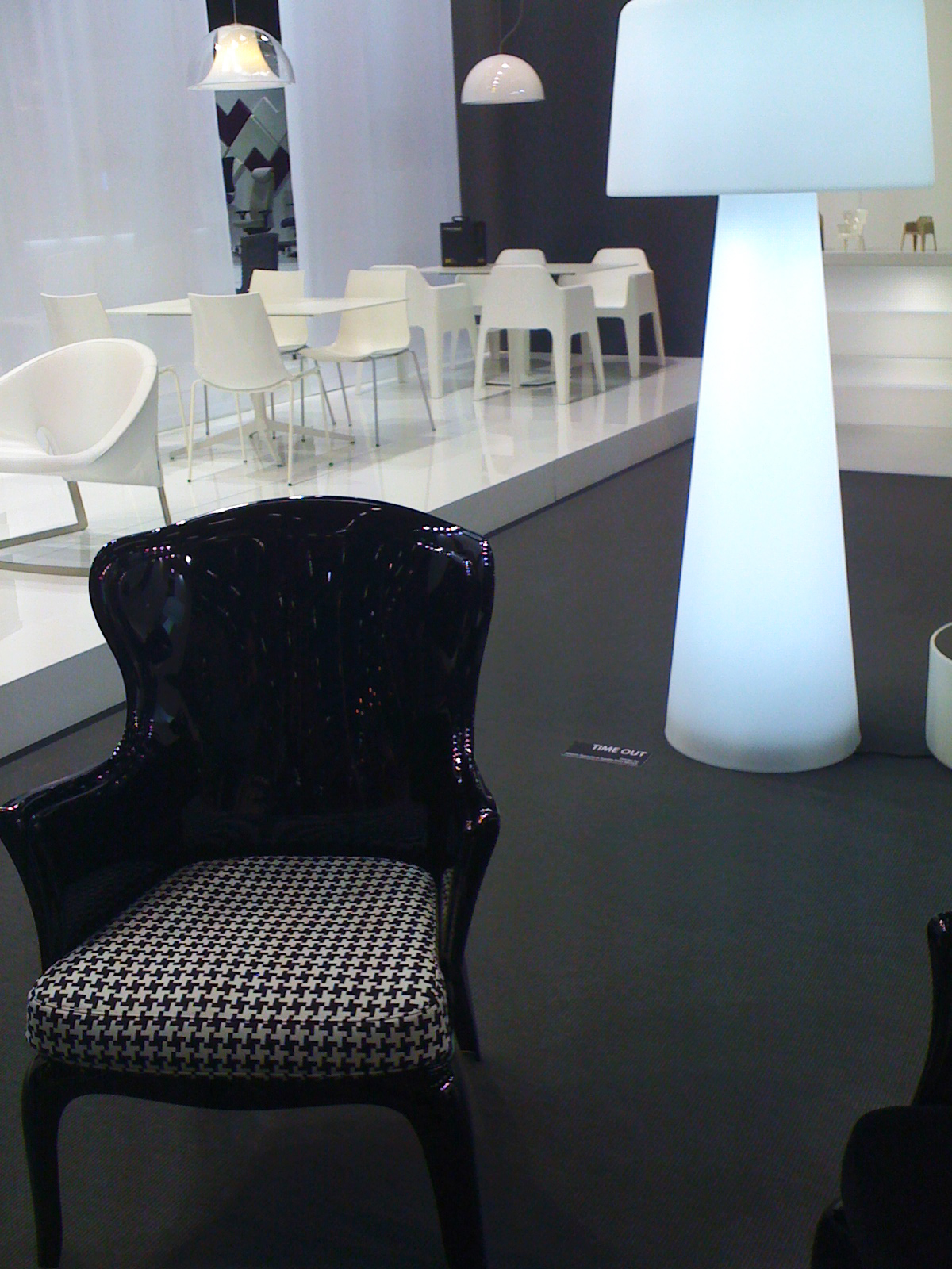 Gorgeous chair and the giant lamp "Time Out" from Pedrali